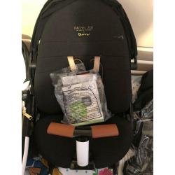 Quinny moodd Rachel Zoe travel system