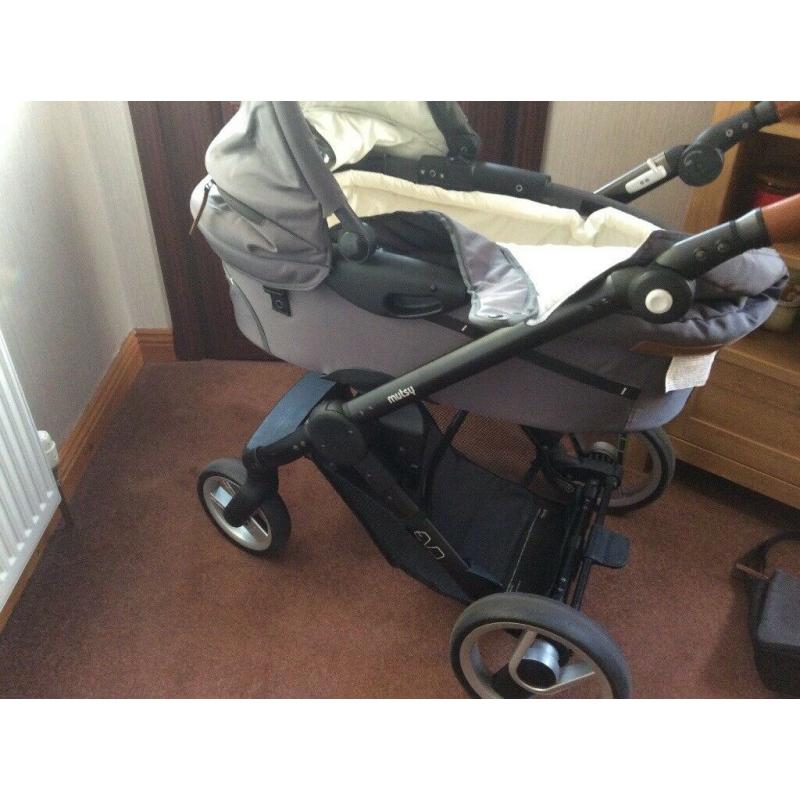 Evo Musty 2 in 1 pram