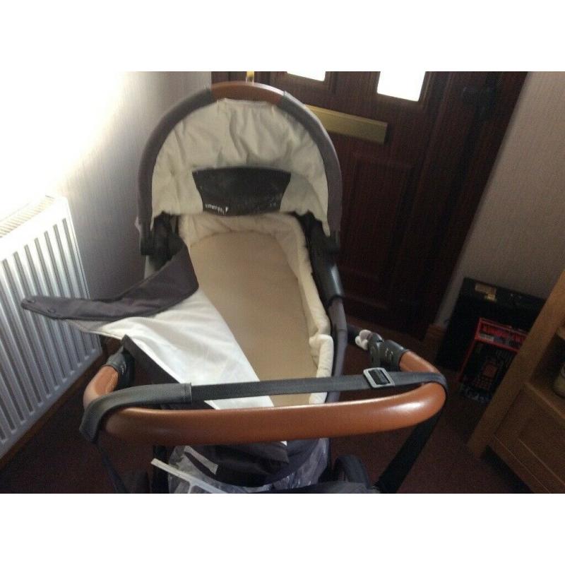 Evo Musty 2 in 1 pram