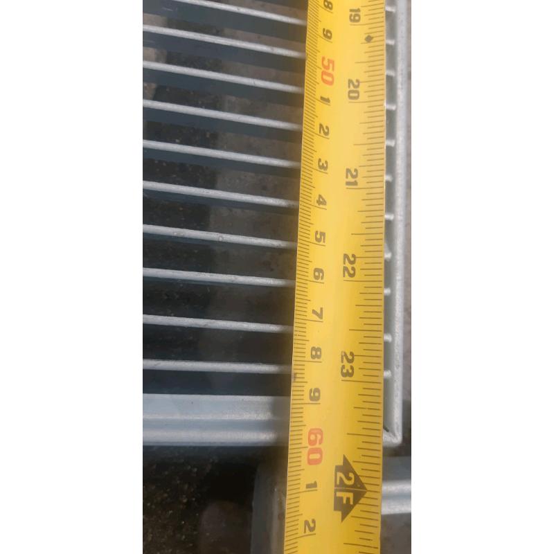Cattle grate type covers
