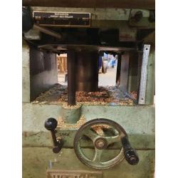 Planer thicknesser