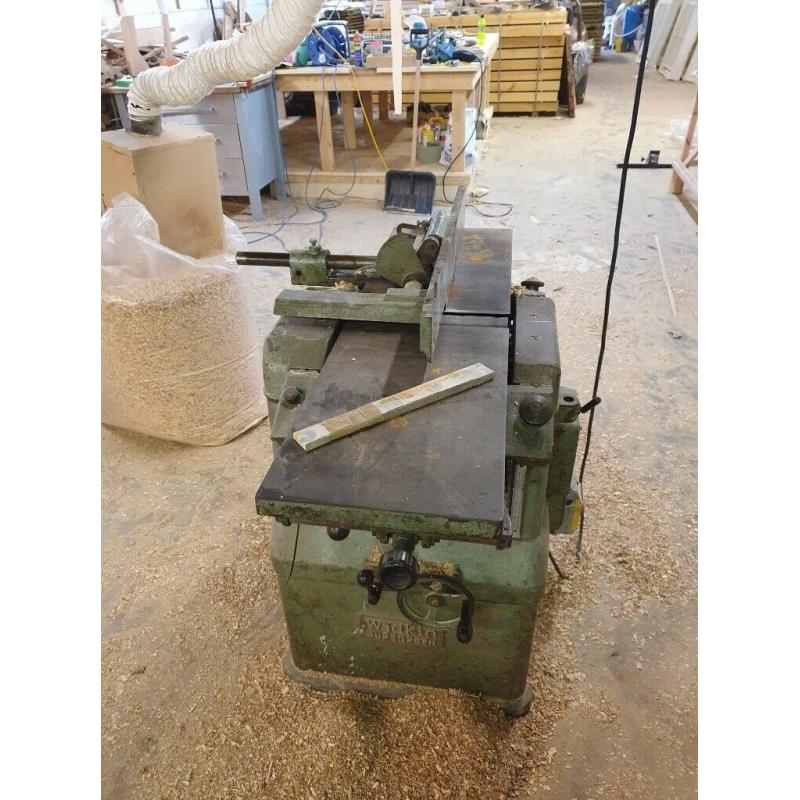 Planer thicknesser