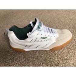 Price Reduced! HiTech Classic Squash shoes, Size 8.5UK, as new