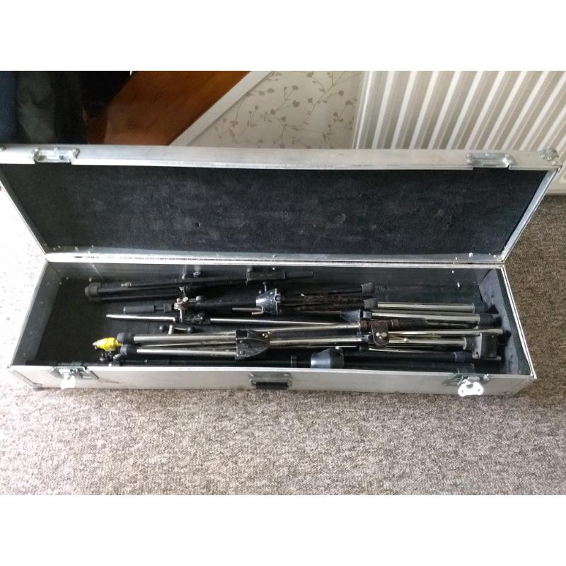 flight case for mic stands or similar