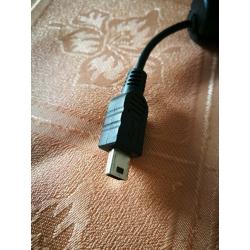 Black short cable USB ? to Micro USB 15cm lightly used excellence condition