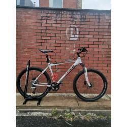 Trek 6000 26" Wheels - Large Frame