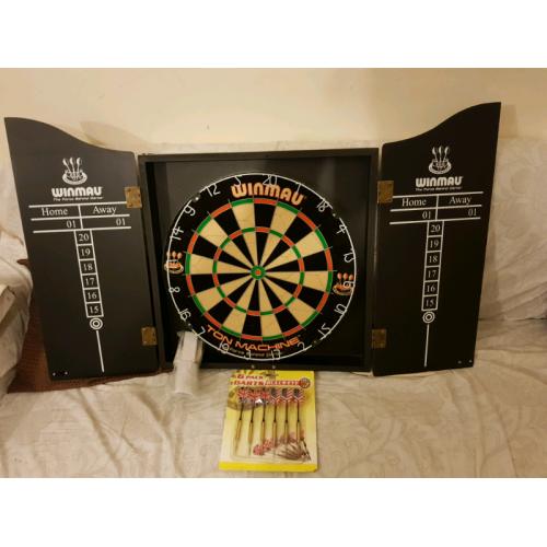 Dart board with darts *brand new!*