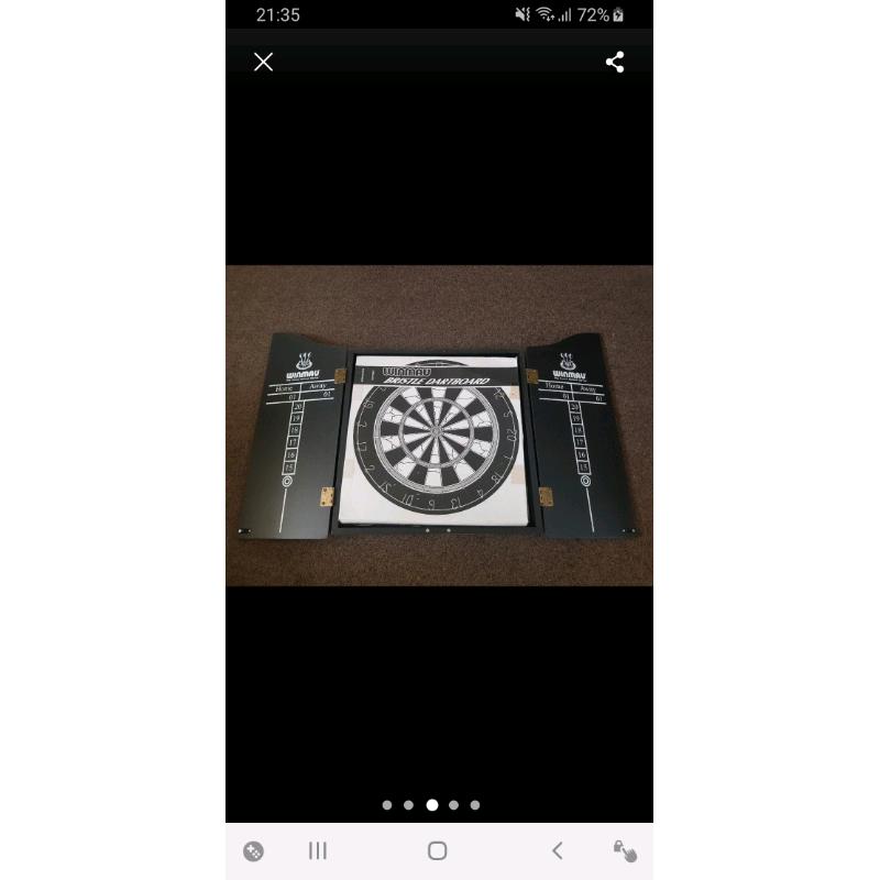 Dart board with darts *brand new!*