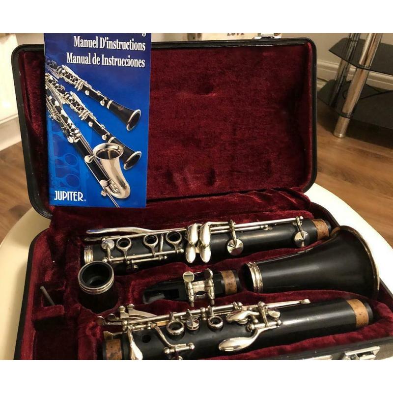Jupiter Clarinet with case