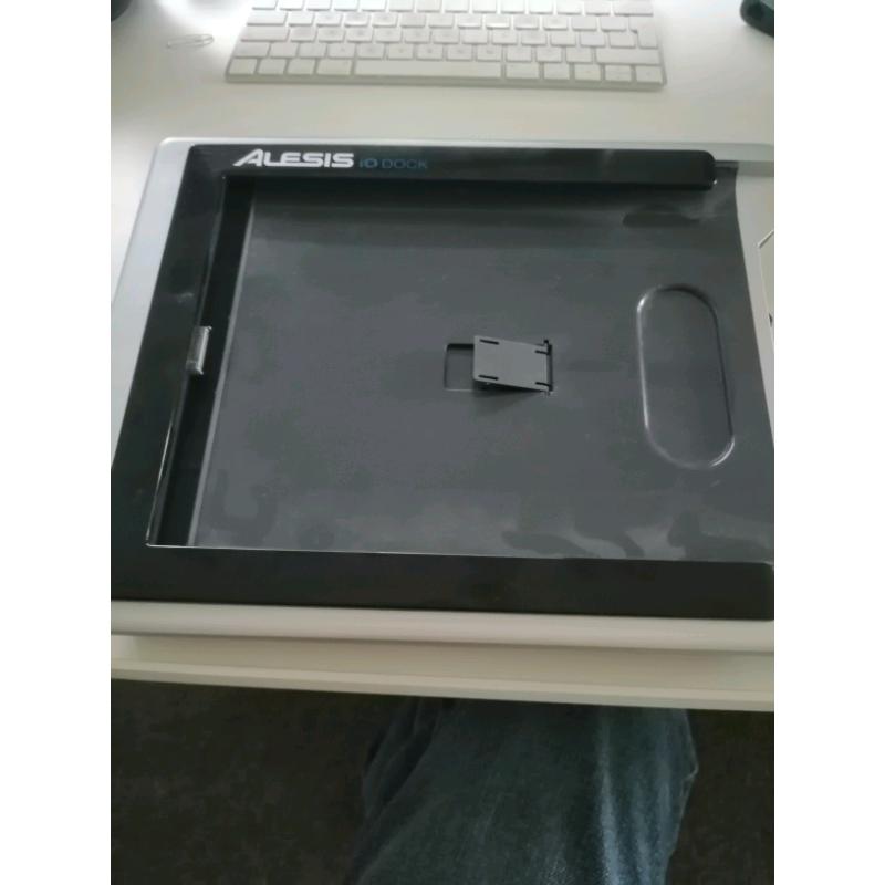 Alesis iO doc