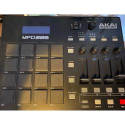 AKAI MPD226