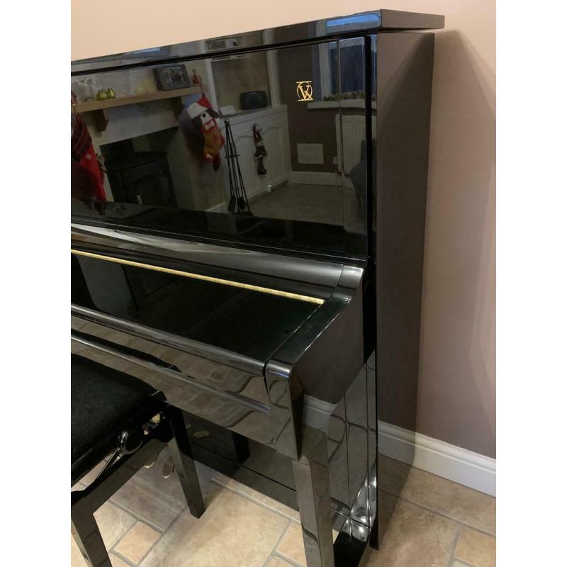Venables & Son Studio-120 Upright Piano