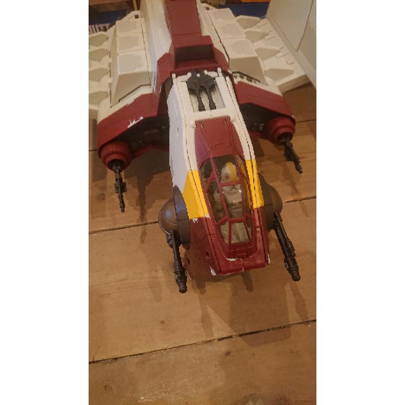 Star wars figures and vehicles