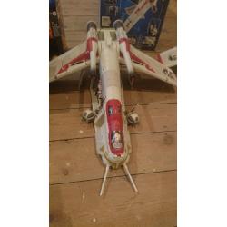 Star wars figures and vehicles