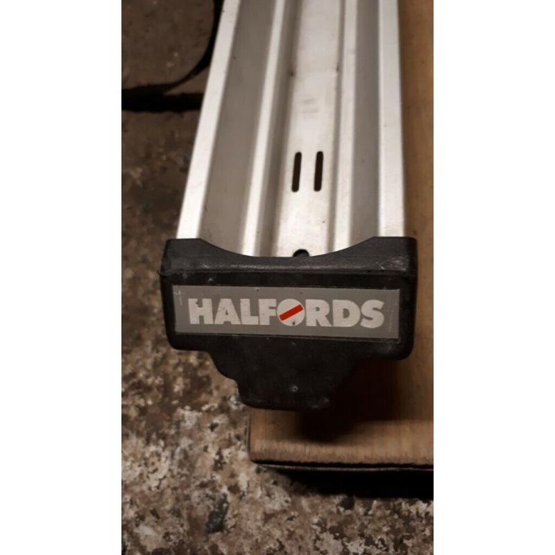 Halfords bike rack