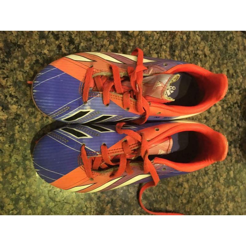 Football boots 11.5UK - barely used
