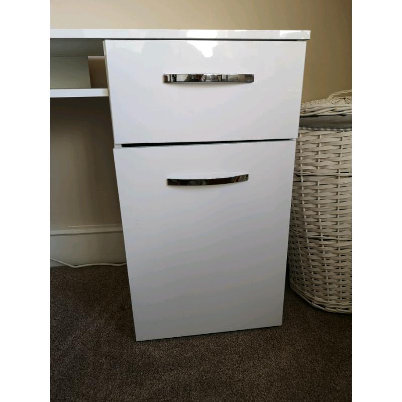 Small White Desk
