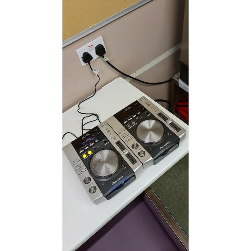 PIONEER CDJ200 (PAIR)
