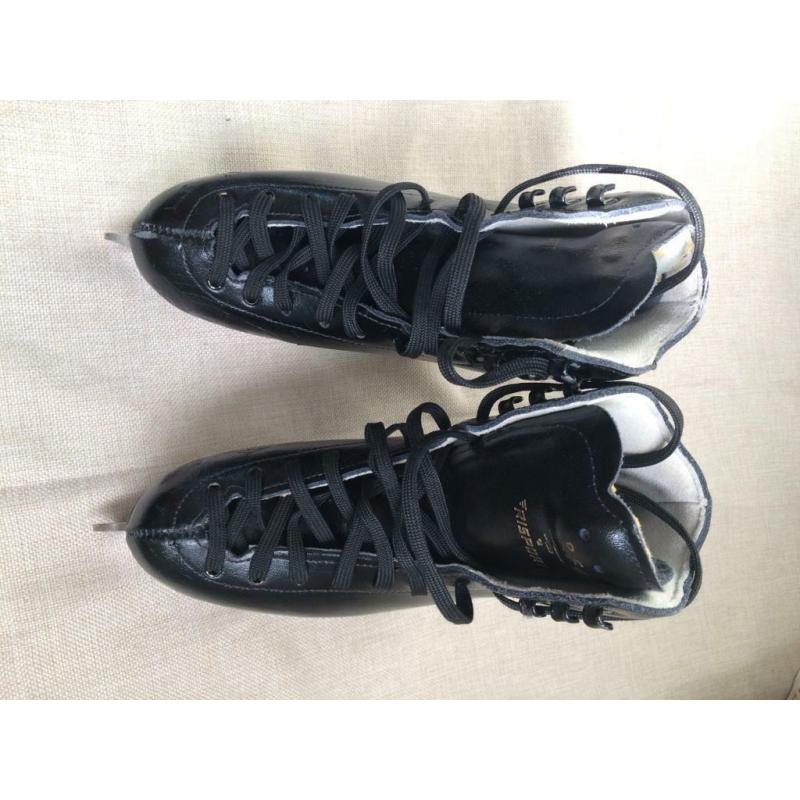 Risport RF4 Skates (black) - size 220
