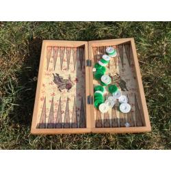 Backgammon set