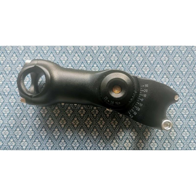 Btwin adjustable stem, 26mm handlebar diameter, 1-1/8" steerer diameter, 105mm length