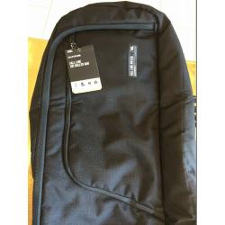 New with tags, Dakine Fall Line Roller Ski Wheelie Snowboard Luggage Bag 190cm