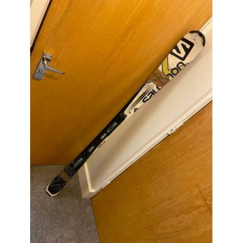 Salomon Skis 154cm