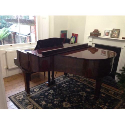 Yamaha G2 Mahogany Grand Piano