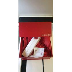 Gift perfume
