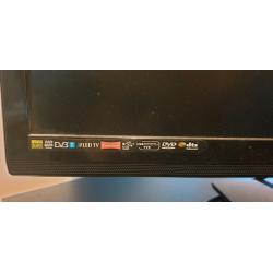 bush 24" led tv with dvd player