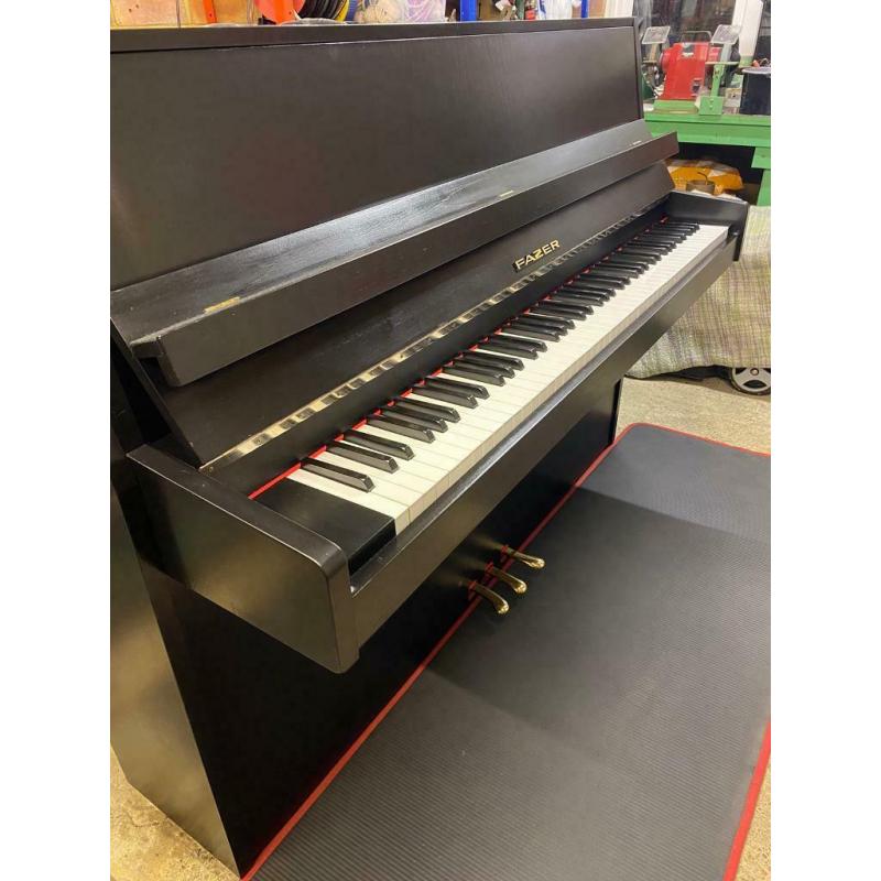 Fazer Overstrung Upright Piano Satin Black (Refurbished)