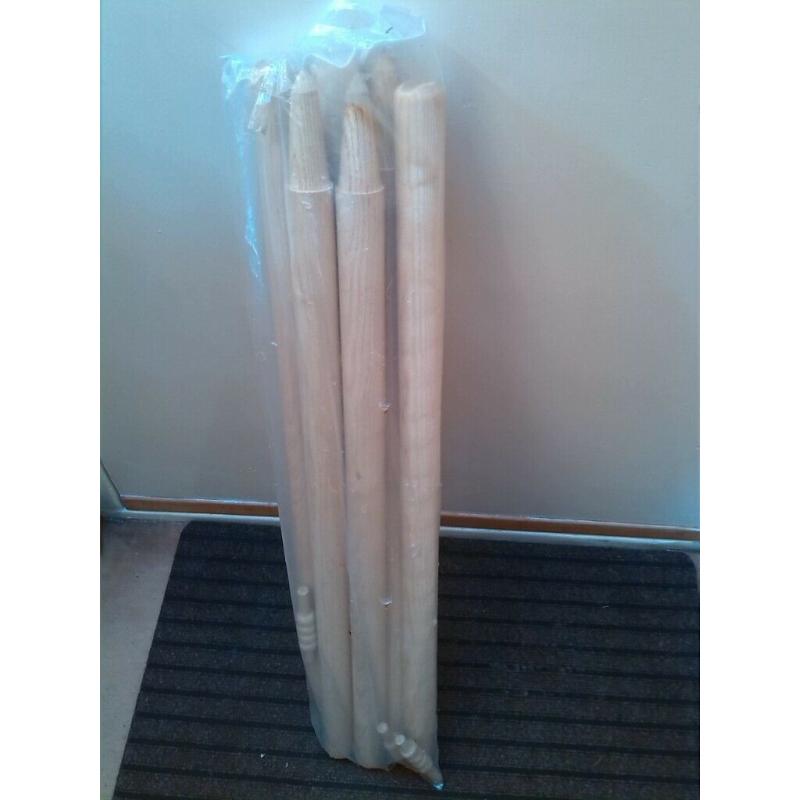 Brand New Cricket Stumps and Bails For Sale