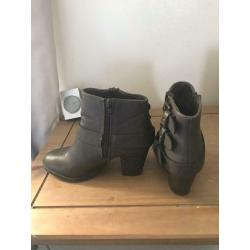 Ladies boots excellent condition