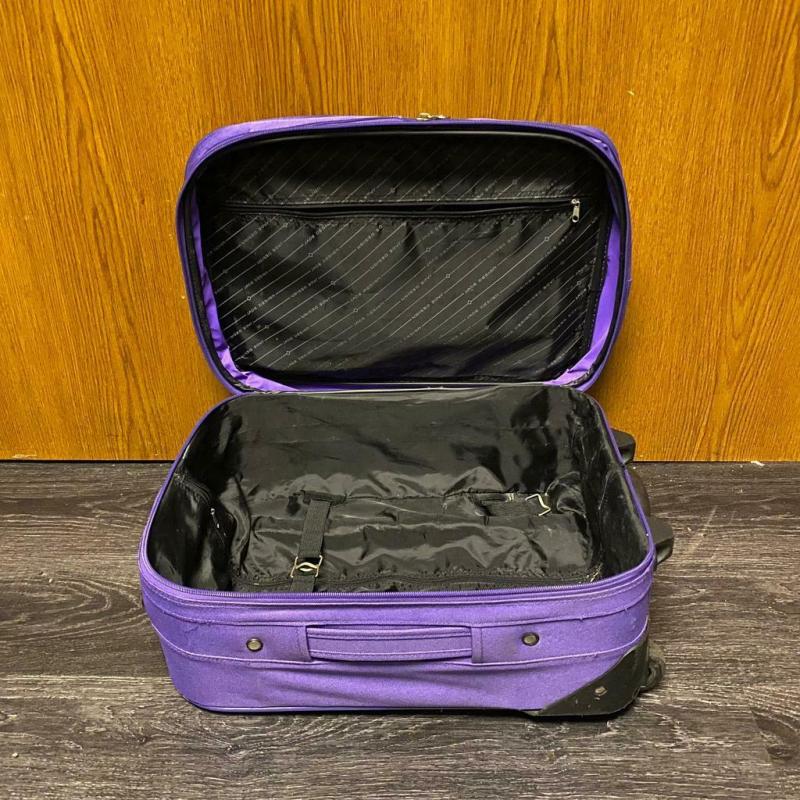 Suitcase 19 X13?