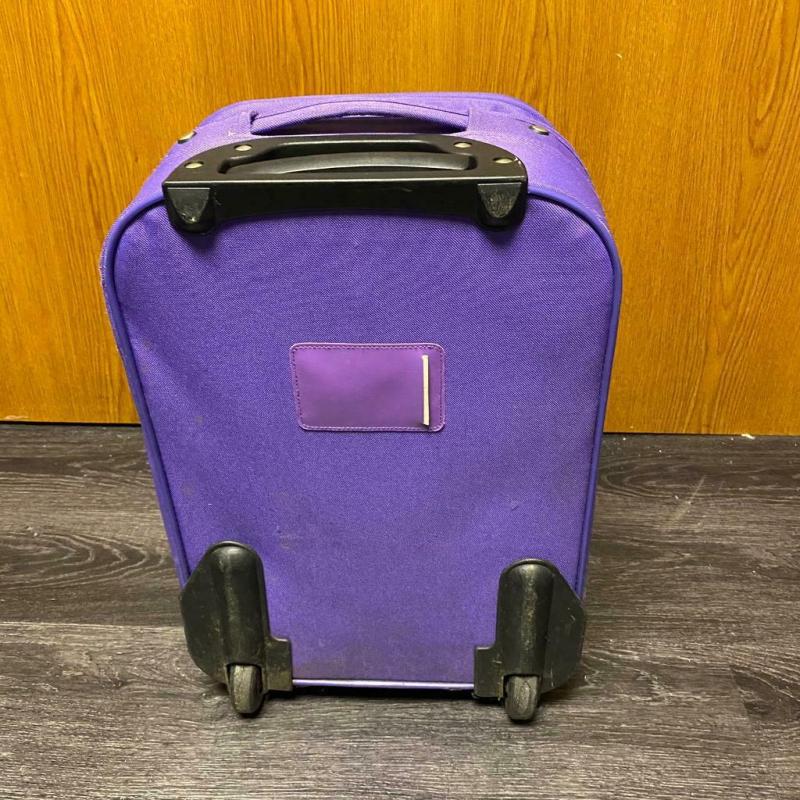 Suitcase 19 X13?