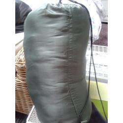 BRAND NEW SLEEPING BAG - 'MUMMY' STYLE