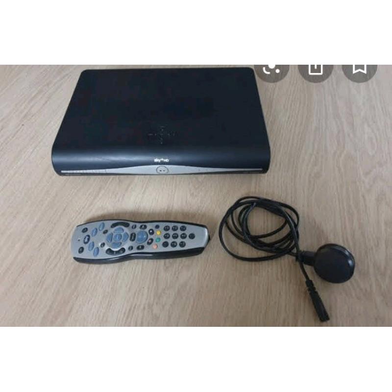 Sky +Hd box with remote and power lead