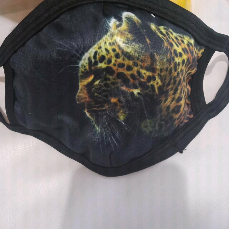 Brand new face mask