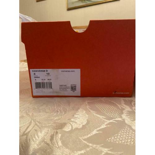 Brand new never worn Rainbow converse.