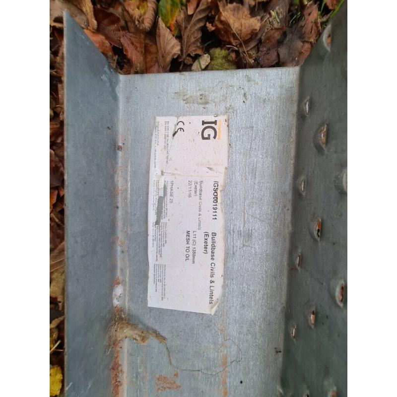 IG L11 lintels 1350 long