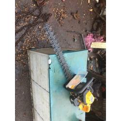 Jcb hedge trimmer