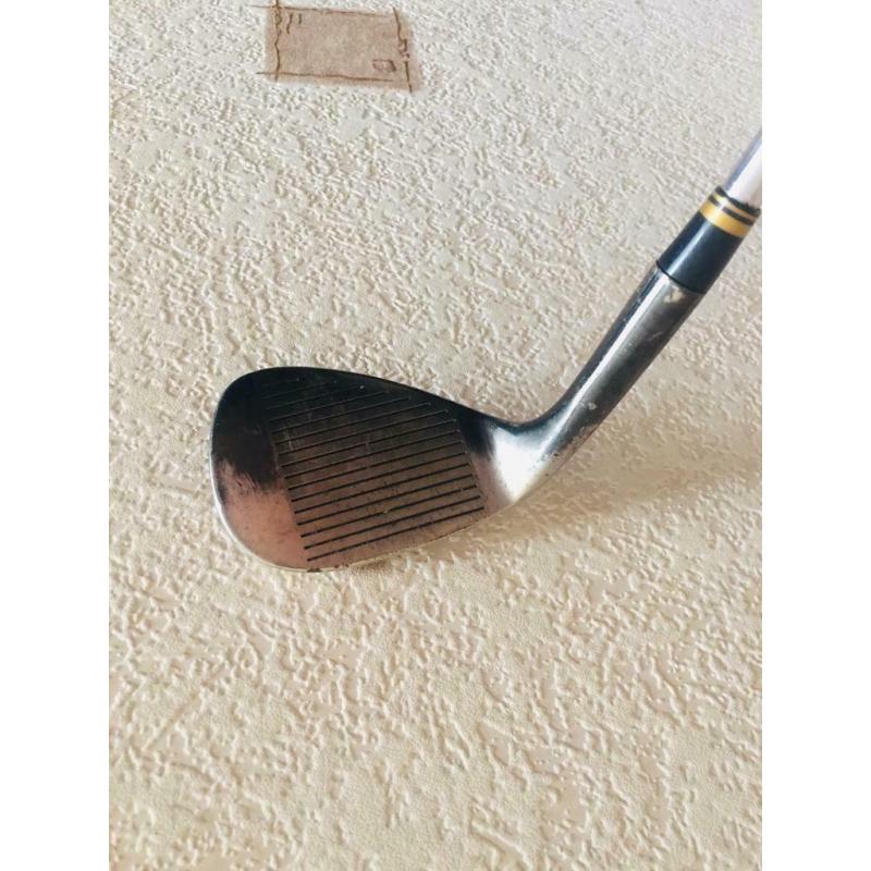 GOLF WEDGE