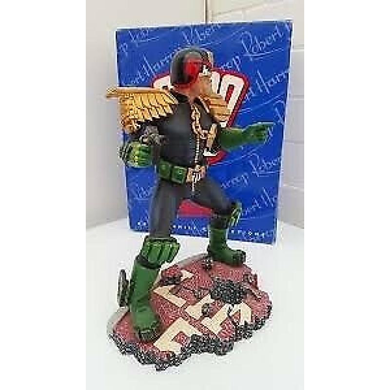 JUDGE DREDD "I AM THE LAW" STATUE - ROBERT HARROP/2000AD - EXCELLENT CONDITION