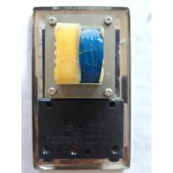 Chrome effect shaver socket