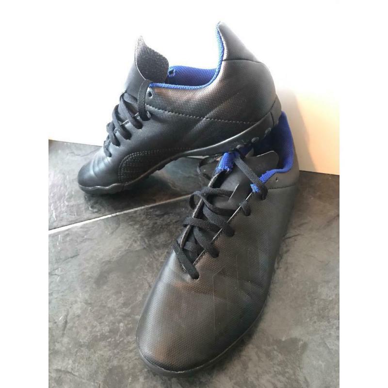 Adidas Astro Football Boots Size 5