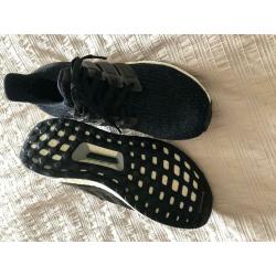 Ultra boost black trainers uk8