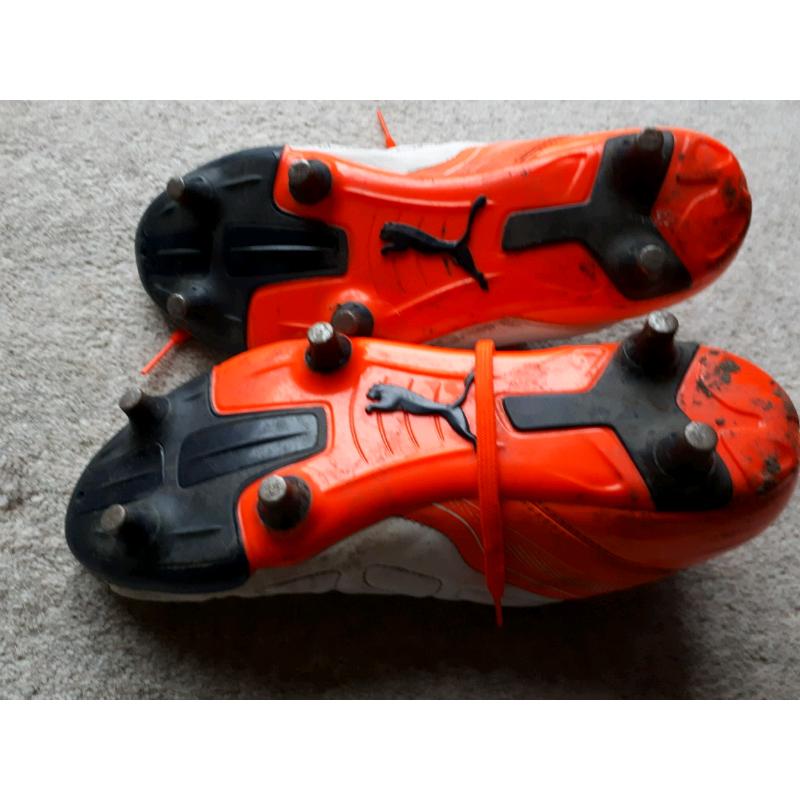 Puma Evo power football boots size 7