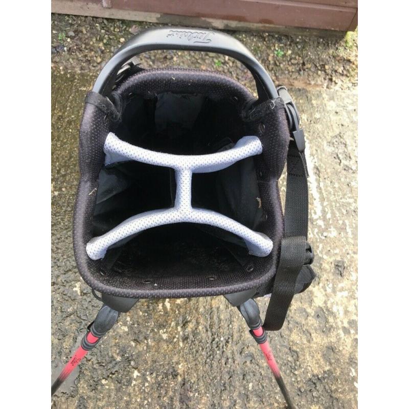Titleist stadry waterproof stand bag