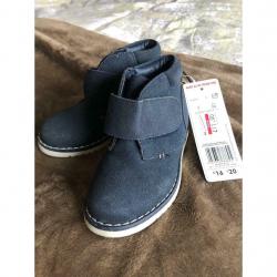 Girls boots infant size 7