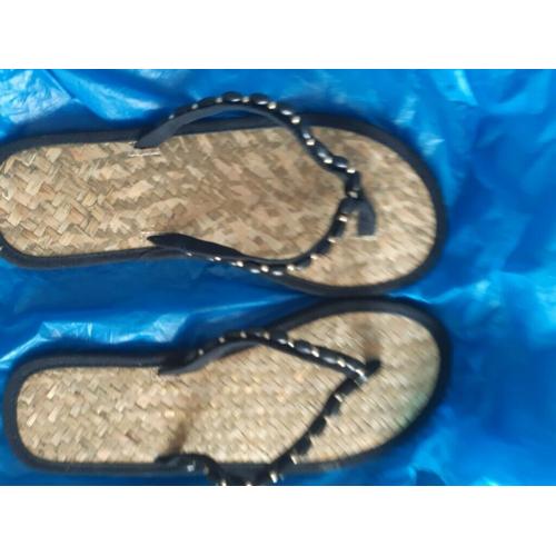 VARIOUS LADIES SHOES AT BARGAIN PRICES SEE PHOTOS SIZE 5 ,5.5